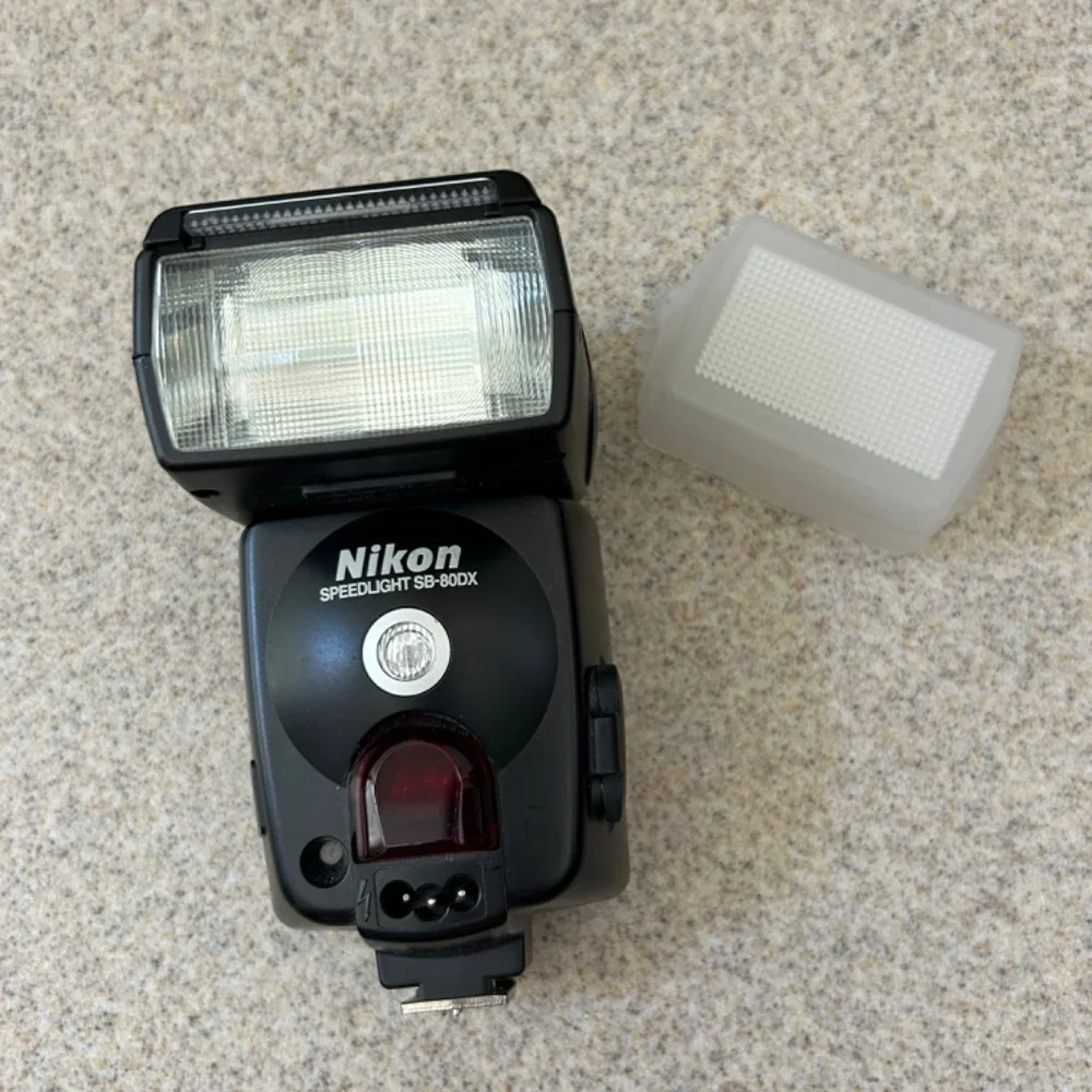 NIKON Speedlight SB-80DX Flash Vintage